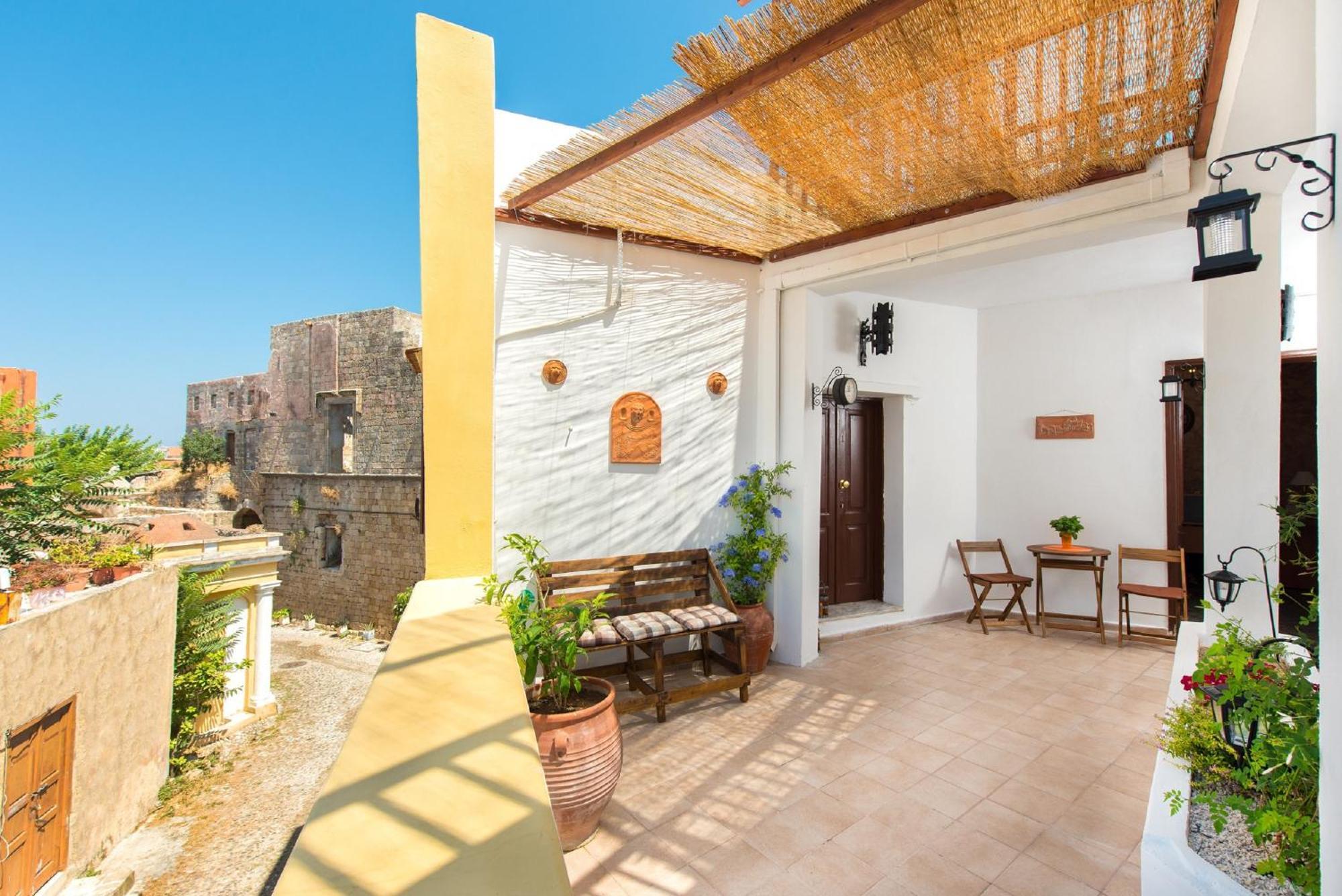 Knights Of Old Town Apartment Rhodes City Екстериор снимка