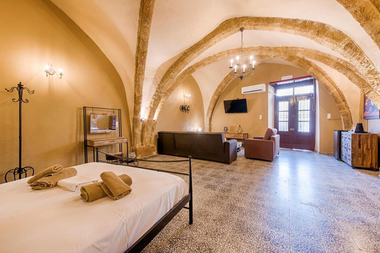 Knights Of Old Town Apartment Rhodes City Екстериор снимка